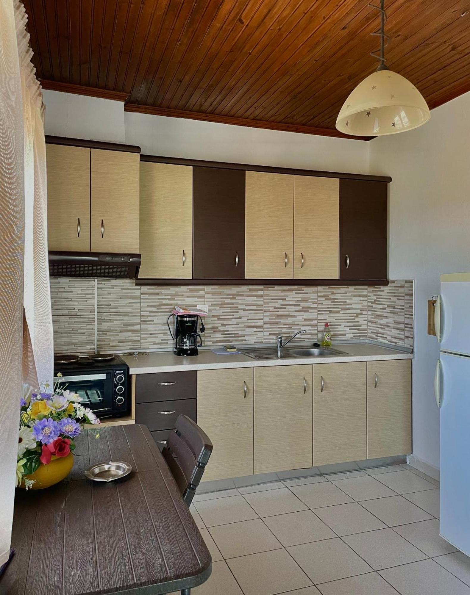 Anna Dani Apartments Vourvourou Exterior photo