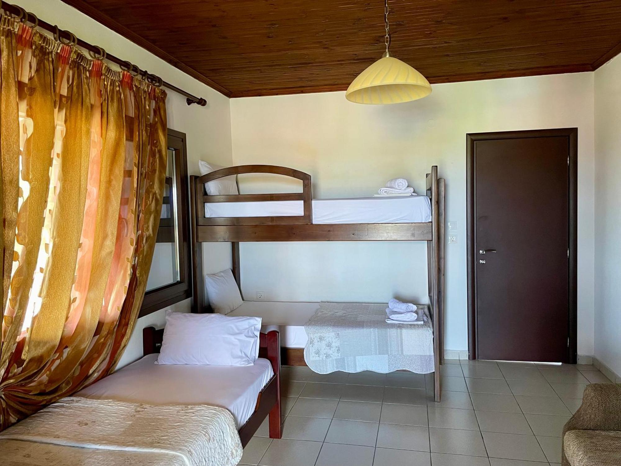 Anna Dani Apartments Vourvourou Exterior photo